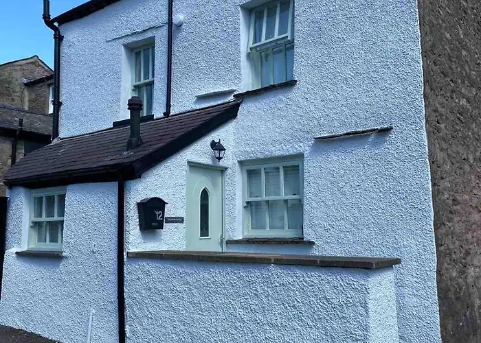 Newlands Is Charming And Pet-friendly Holiday home *