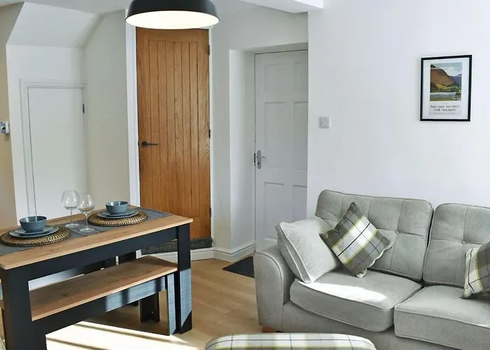 Newlands Is Charming And Pet-friendly *